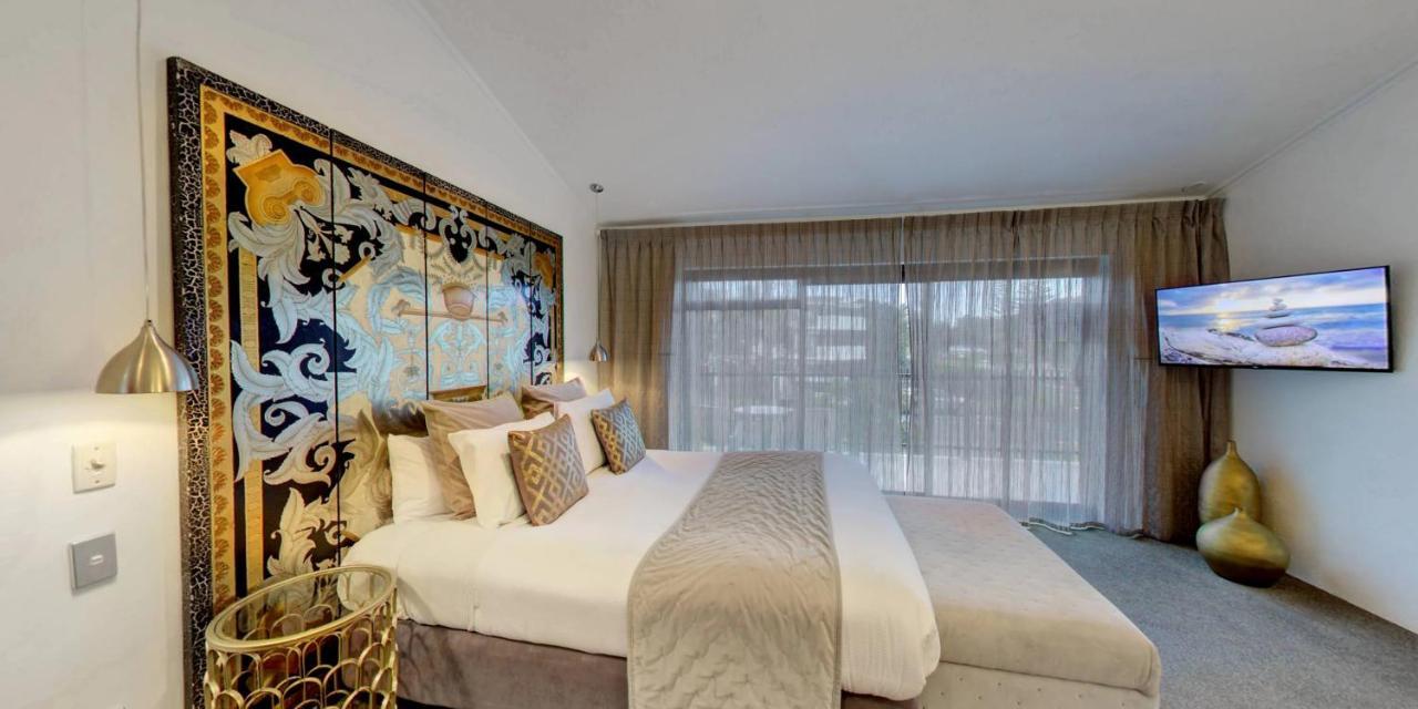 Orewa Beachcomber Esterno foto