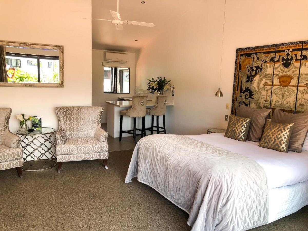 Orewa Beachcomber Esterno foto